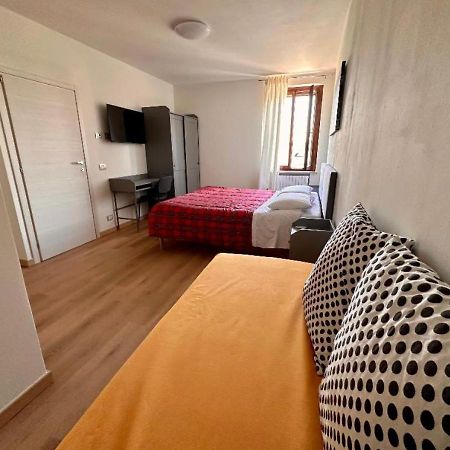 Sulla Ciclabile Apartment Lungo Il Fiume Adige Zevio Exteriör bild